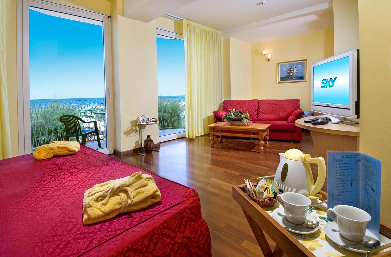Marinella 3*