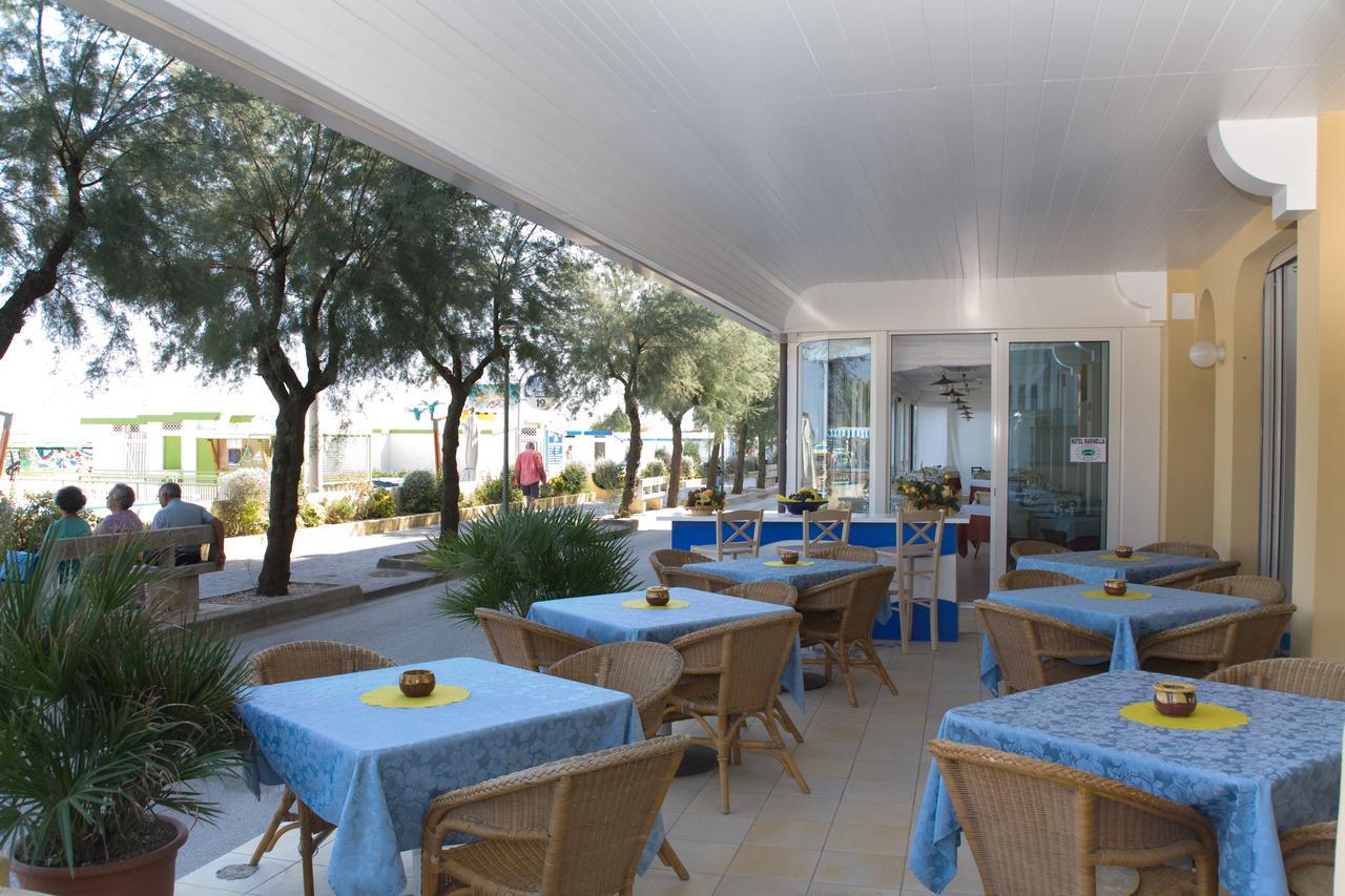 Marinella Resort 3*